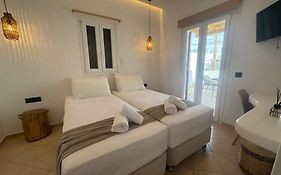 Eleftheria Rooms 